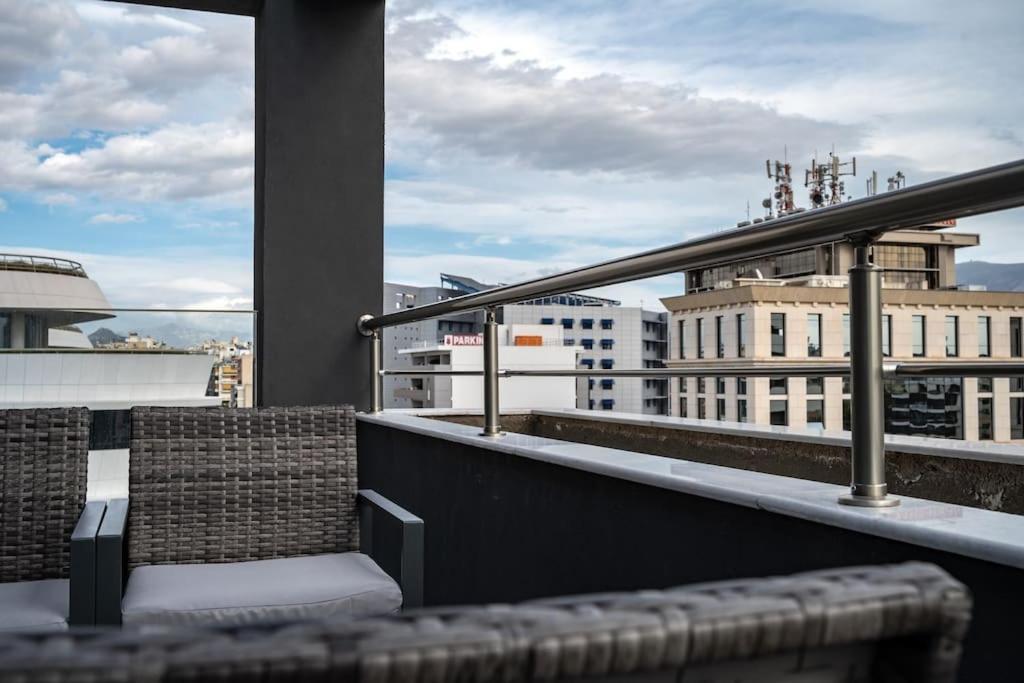 Μεζονέτα Με Θέα Στο Πάρκο Σταύρος Νιάρχος One Apartment Atena Exterior foto