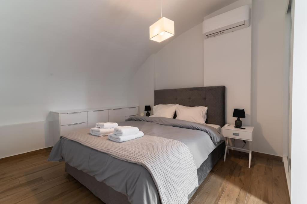 Μεζονέτα Με Θέα Στο Πάρκο Σταύρος Νιάρχος One Apartment Atena Exterior foto