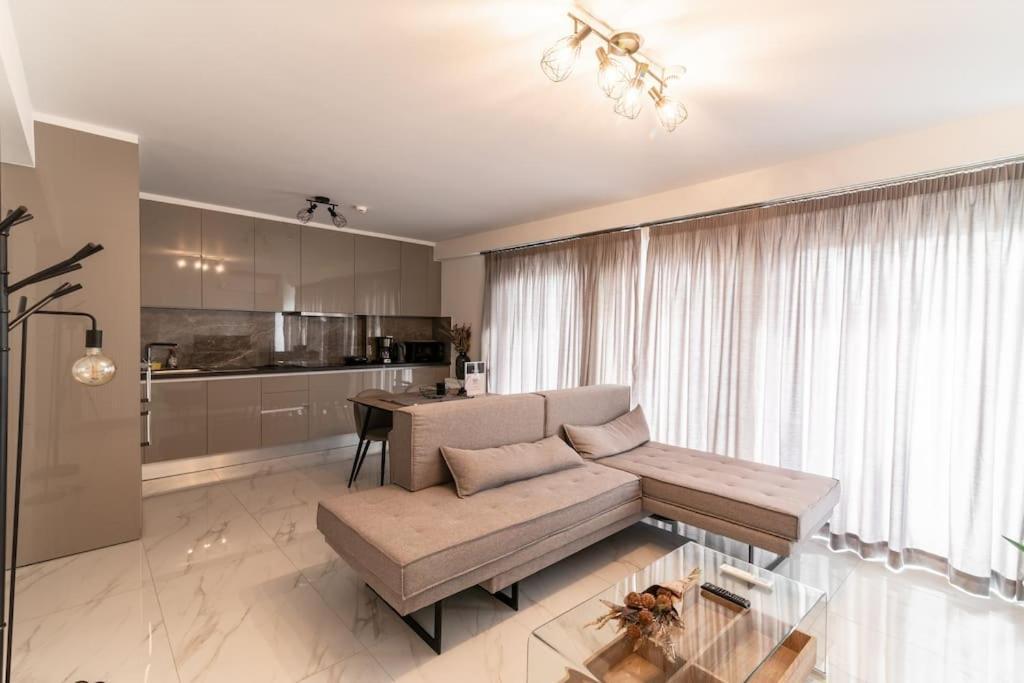 Μεζονέτα Με Θέα Στο Πάρκο Σταύρος Νιάρχος One Apartment Atena Exterior foto