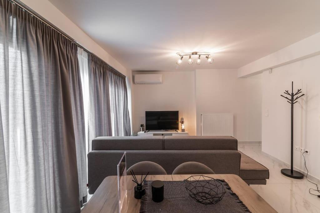 Μεζονέτα Με Θέα Στο Πάρκο Σταύρος Νιάρχος One Apartment Atena Exterior foto